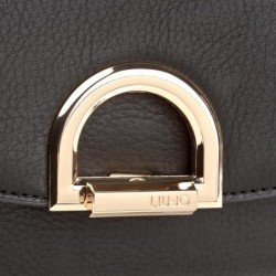 A18037 E0031 NERO Czarny