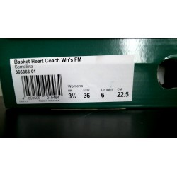 Sneakersy  Puma Basket Heart Coach FM 366366 01