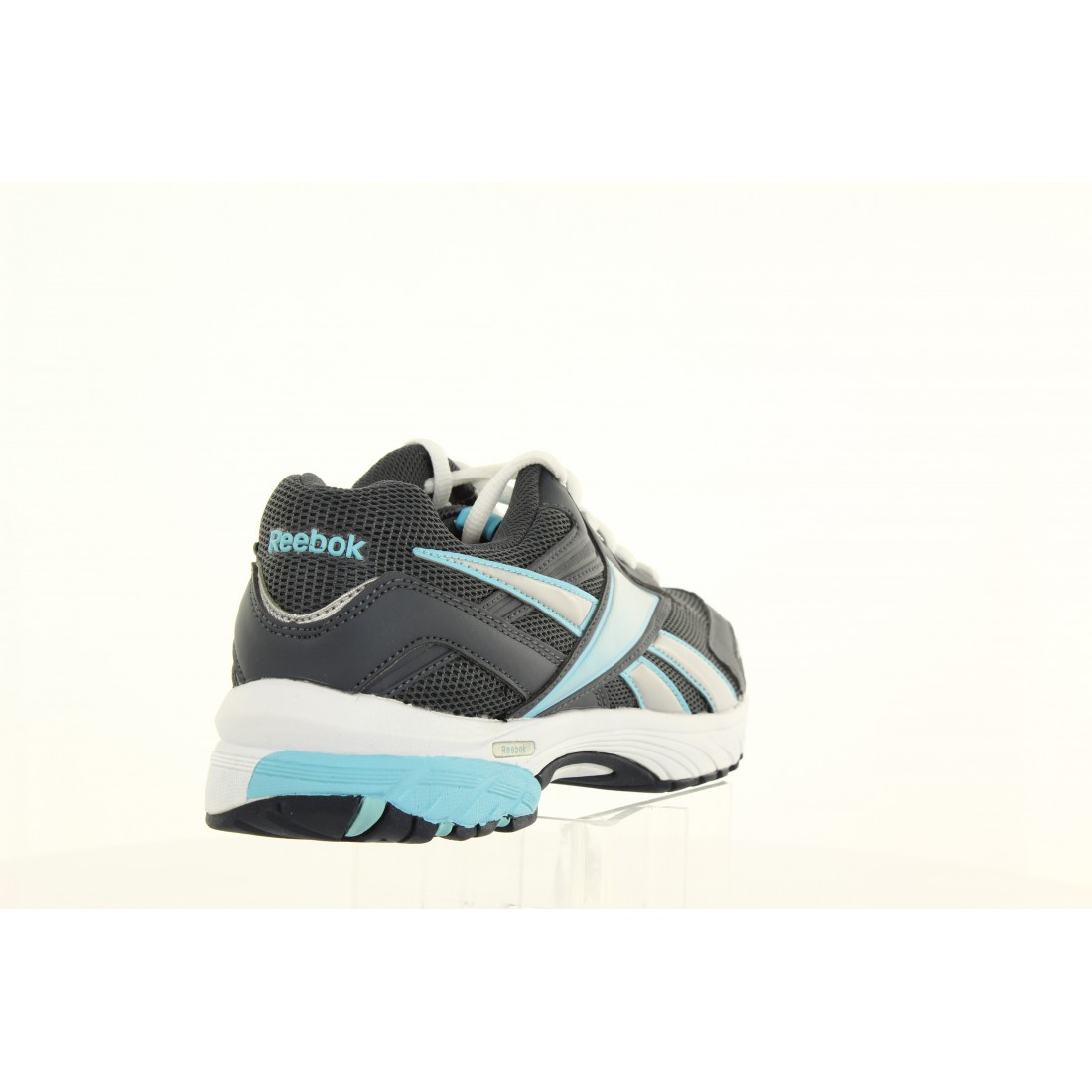 Reebok carthage 3.0 on sale